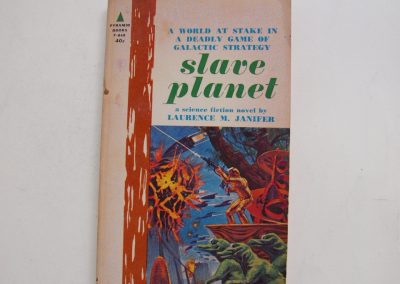 SLAVE PLANET