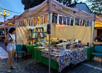 Stand de Sirnilan Comics en Navacon